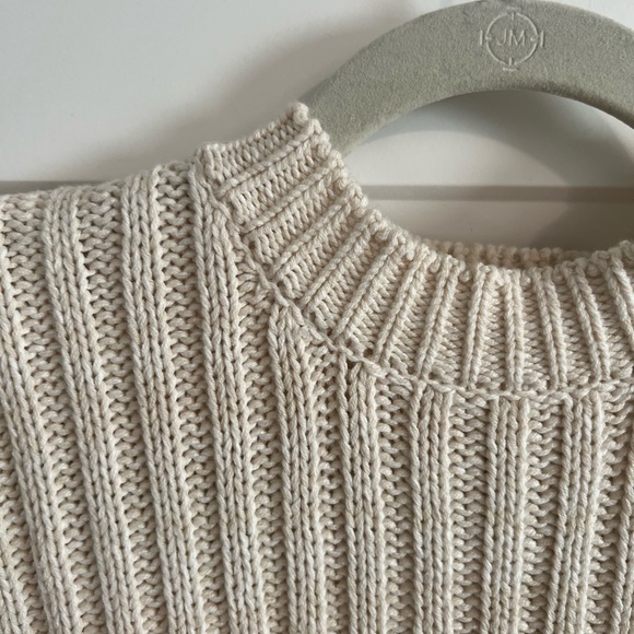 Jessica Simpson Cream Ribbed Sweater - Picture 2 of 4